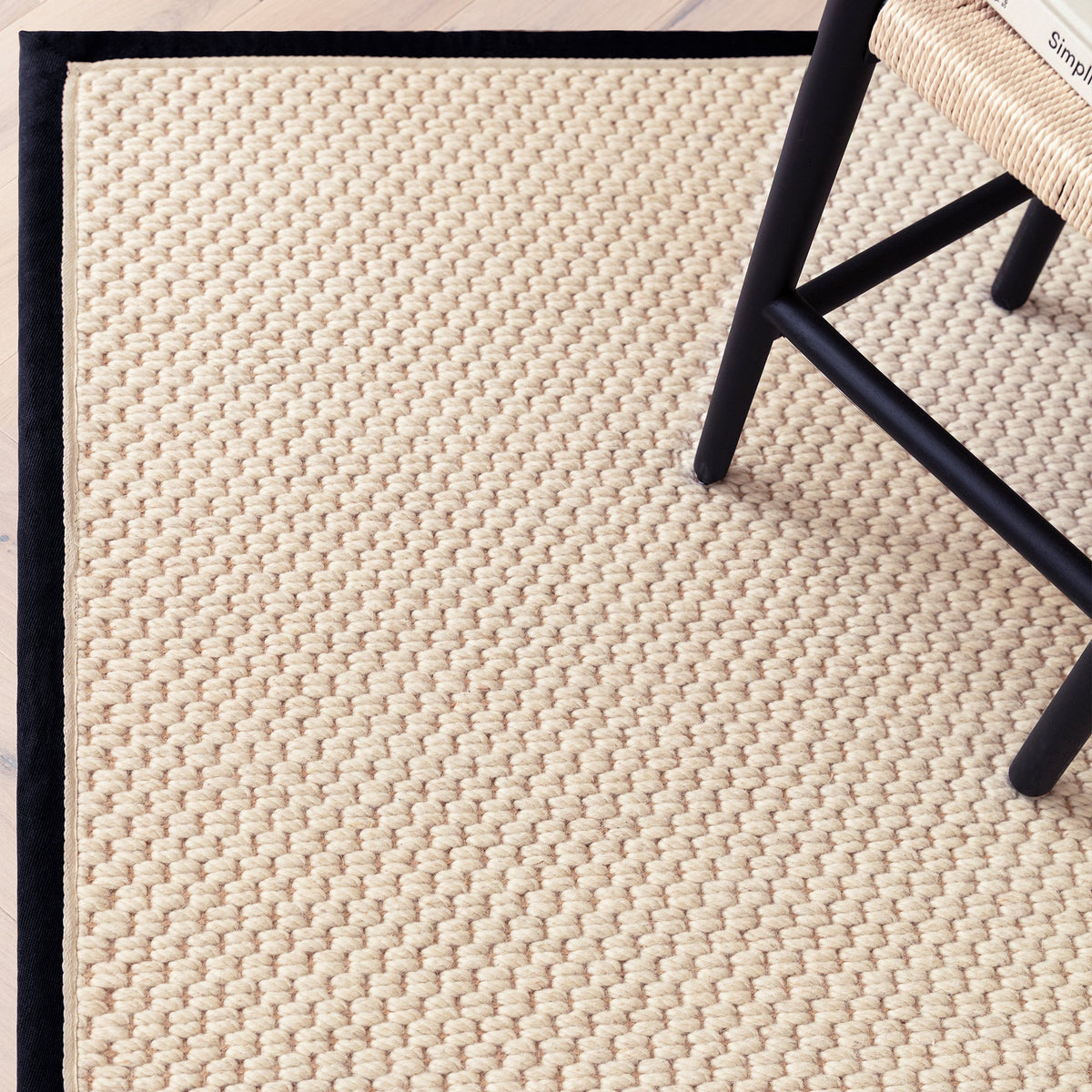 Vloerkleed Rugestiq Korra dubbele lus antraciet crème – foto 3