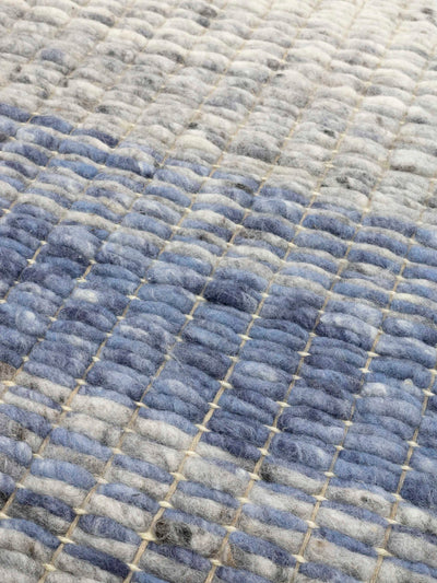 Structuur vloerkleed MOMO Rugs Varenna Blue – leveranciersfoto