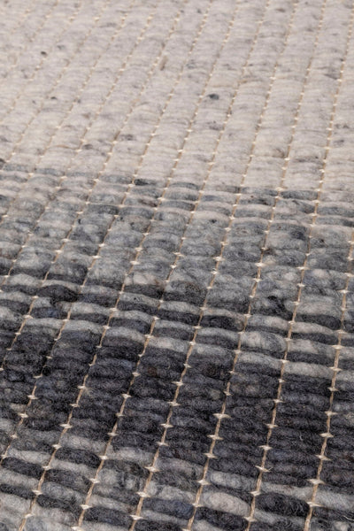 Structuur vloerkleed MOMO Rugs Varenna Black – leveranciersfoto