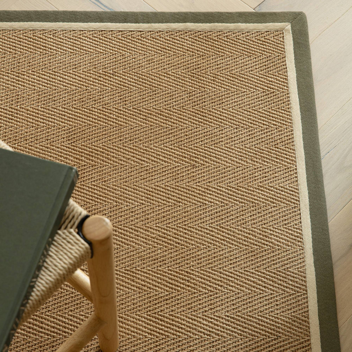 Vloerkleed Rugestiq Bordo visgraat Khaki crème – foto 3